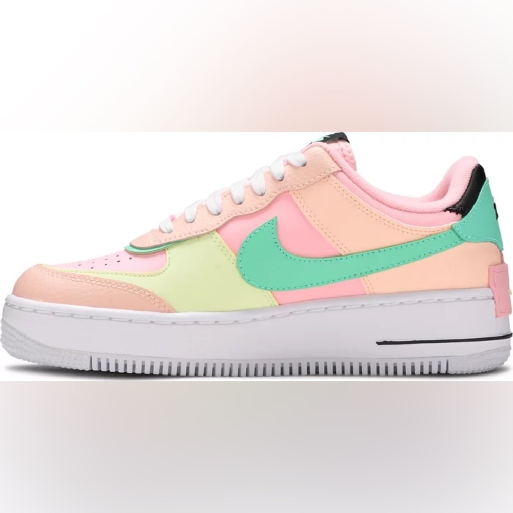 Wmns Air Force 1 Shadow 'Arctic Punch Barely Volt'